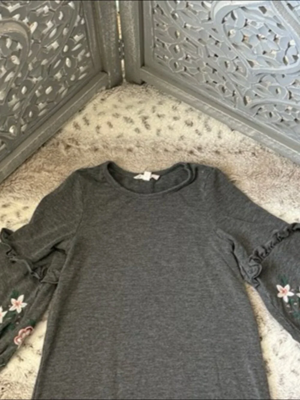 Truly Me gray long sleeve dress girls 5T floral embroidery fiesta girlhoodcore